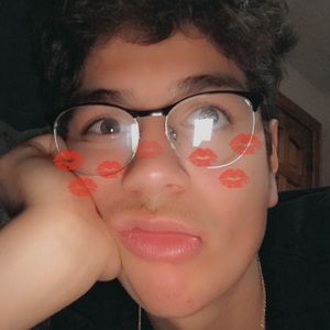 Meet your Posher, Kevin